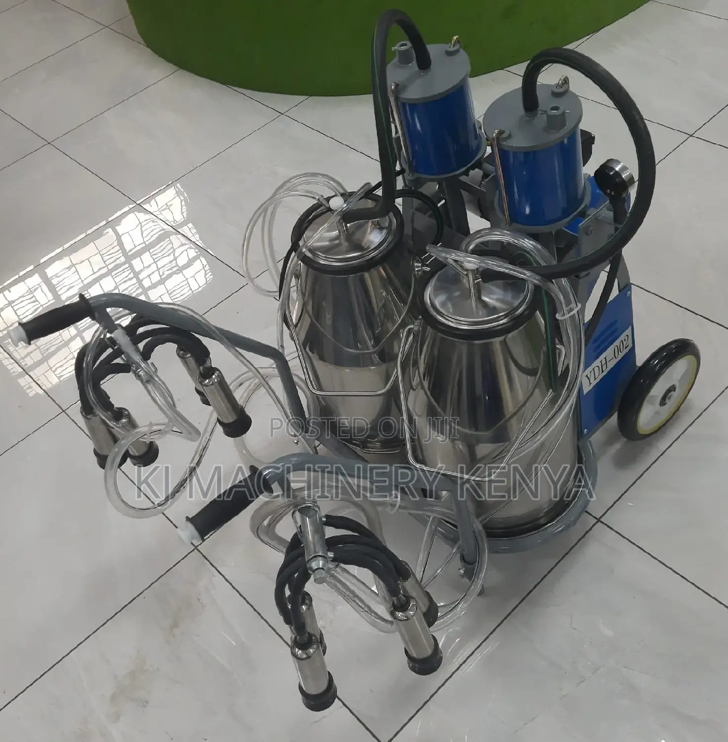 Double Bucket Milking Machines on SALE! 