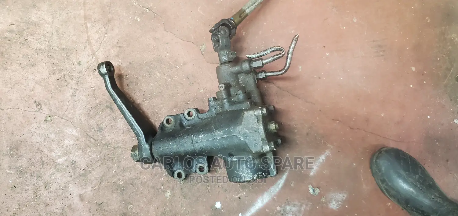 Steering Box Landcruiser 75