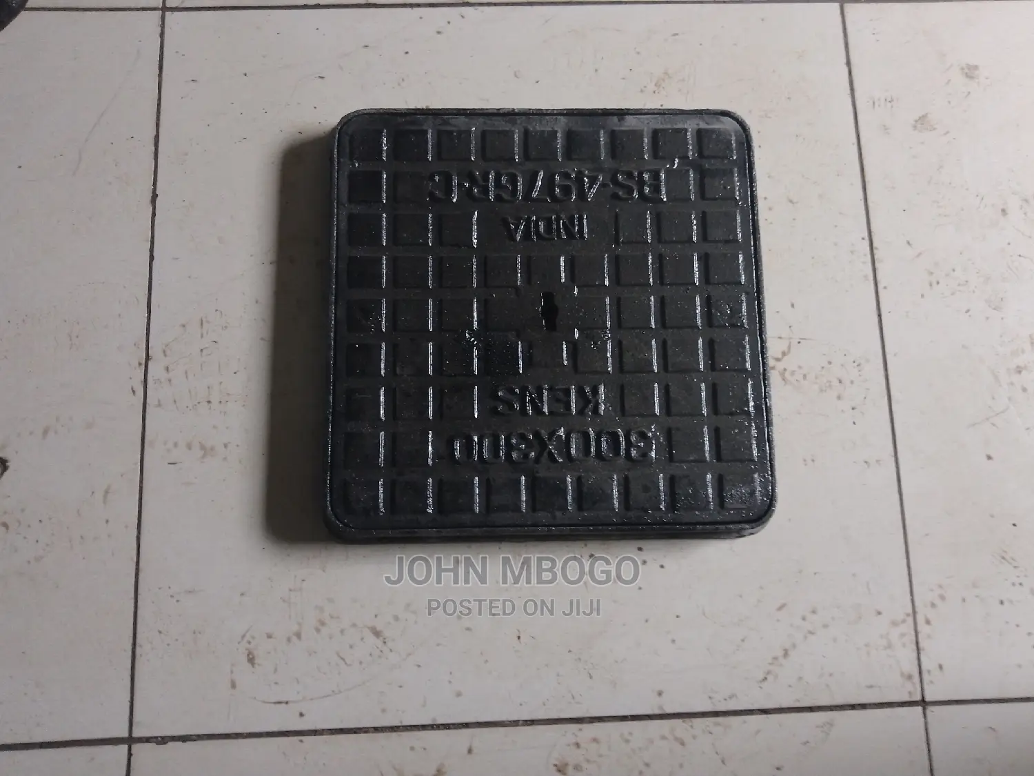 Cast Iron Manhole Cover in Stock