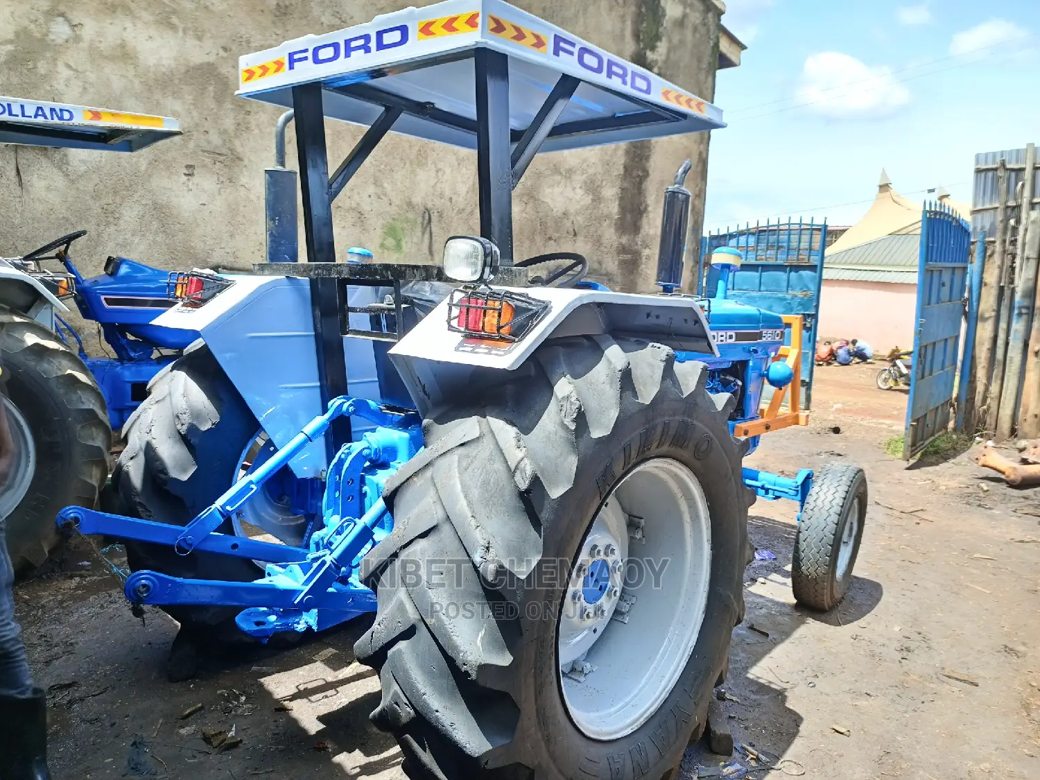 5610 Ford Tractor