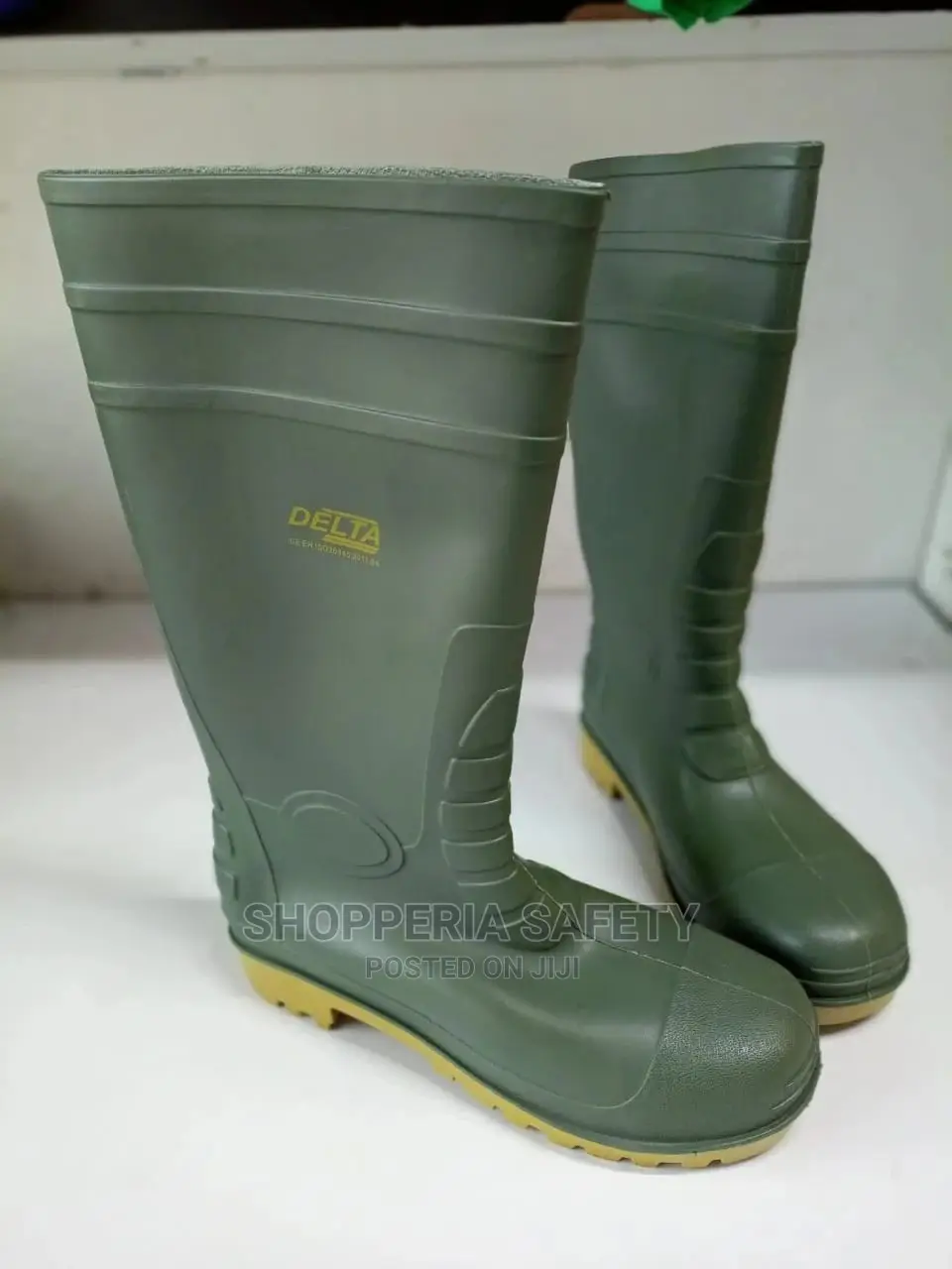 Heavy Duty Gum Boots