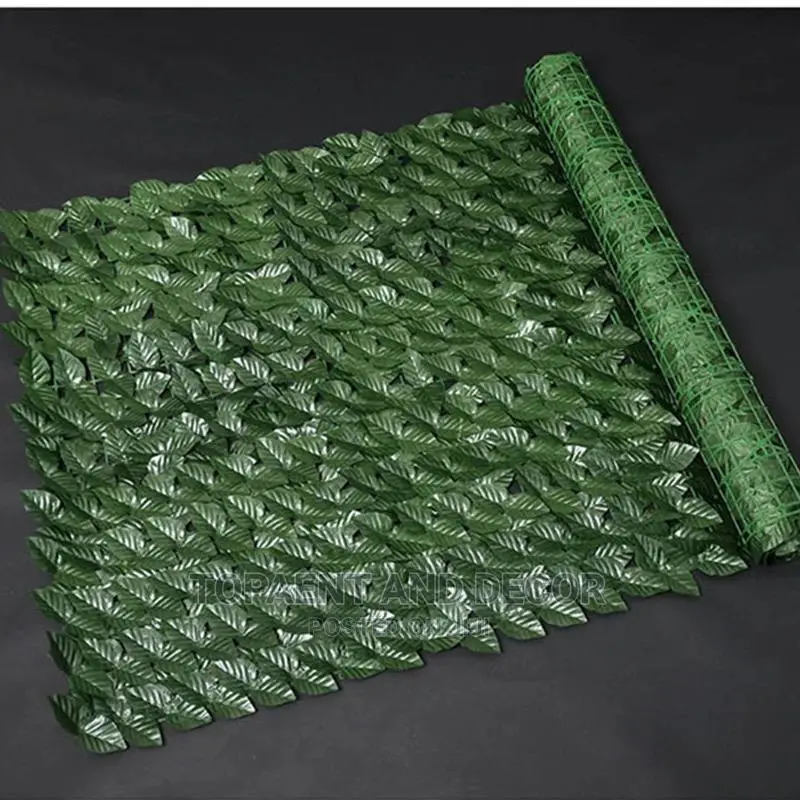 Artificial Leaf Privacy Fence