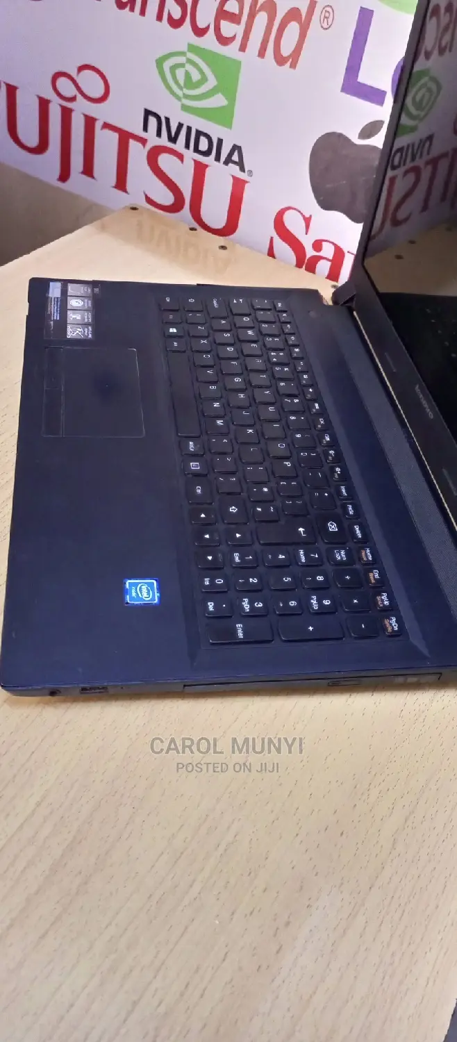 Laptop Lenovo B470 4GB Intel Celeron HDD+SSD 500GB