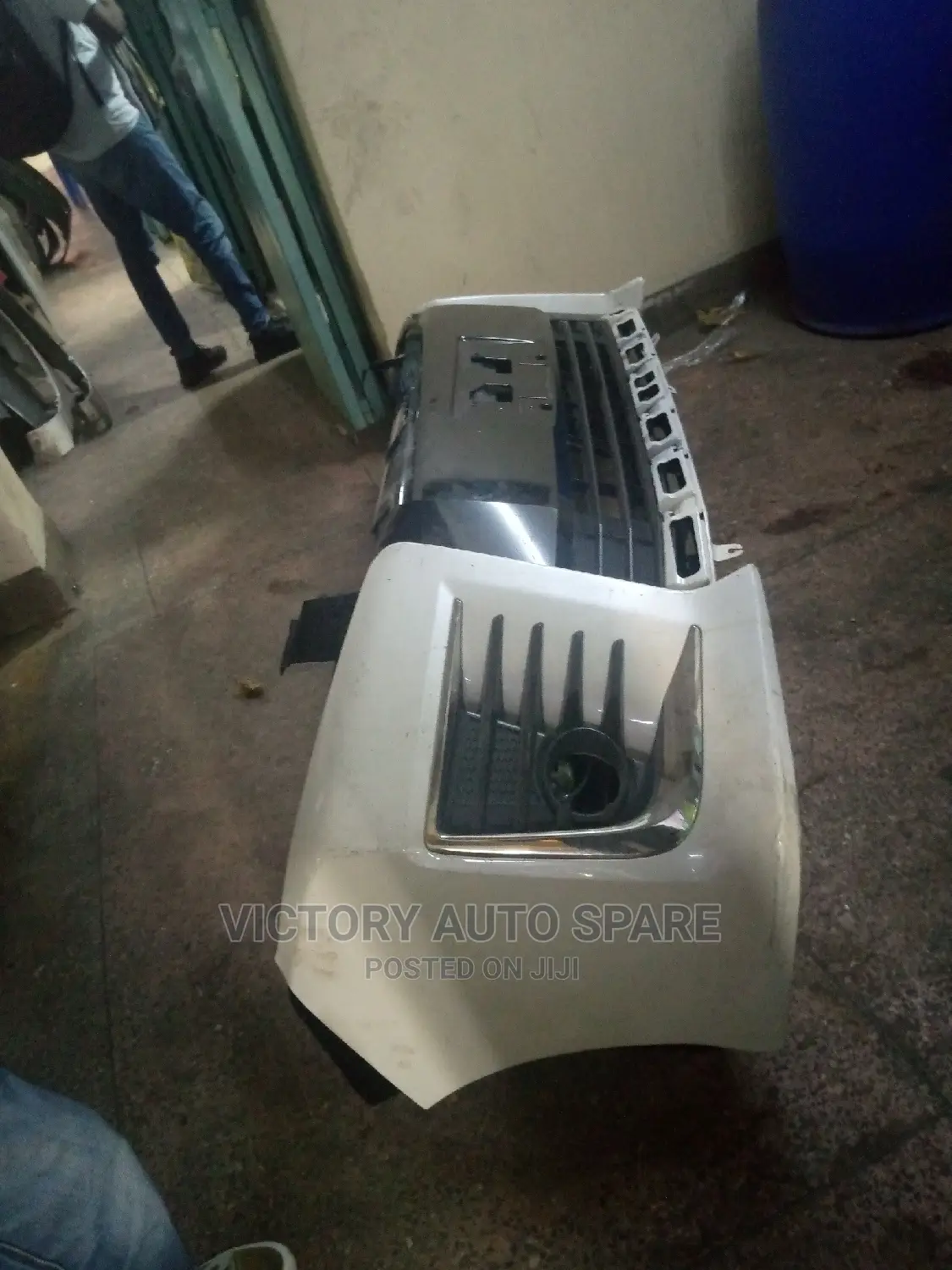 Voxy Front Bumper 2015/2016 Model
