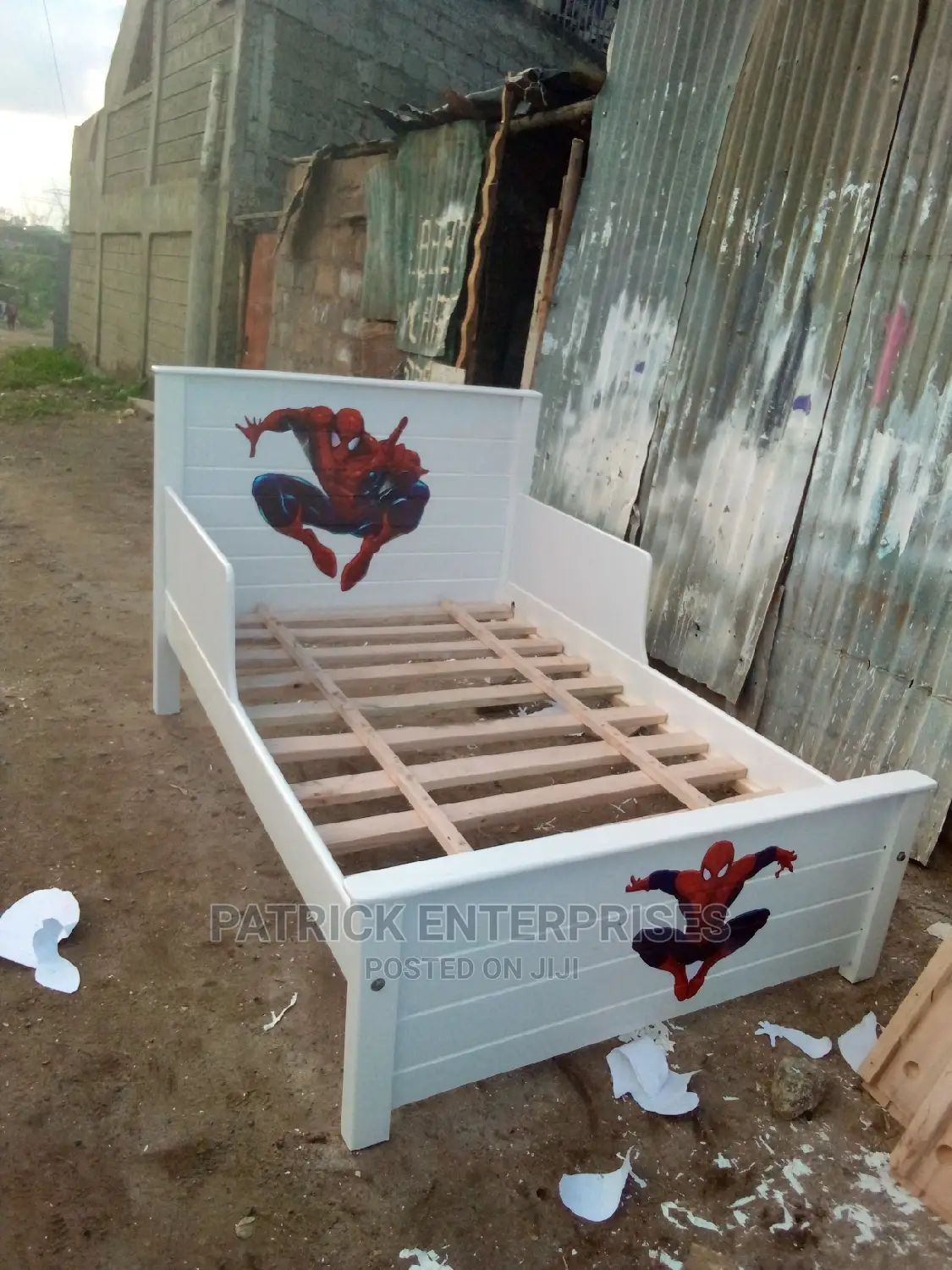 Morden Wooden Toddler Bed 4 by 6 Fitts
