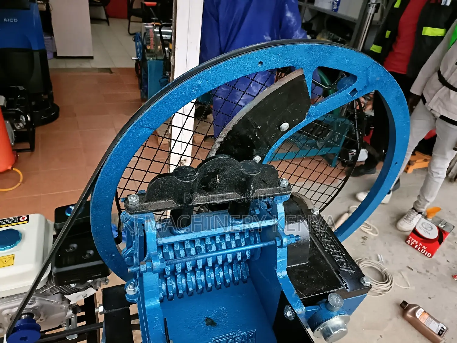 Three Blade Gasoline Chaff Cutters
