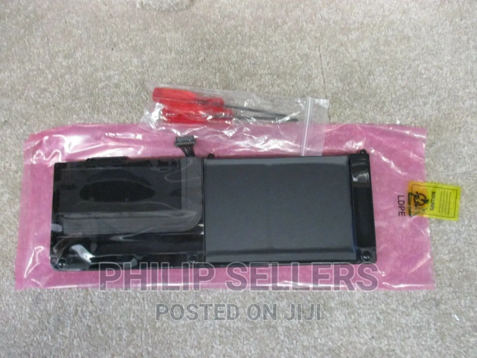 Genuine Apple Macbook Pro 15” A1286,Battery A1321 661-5211 (