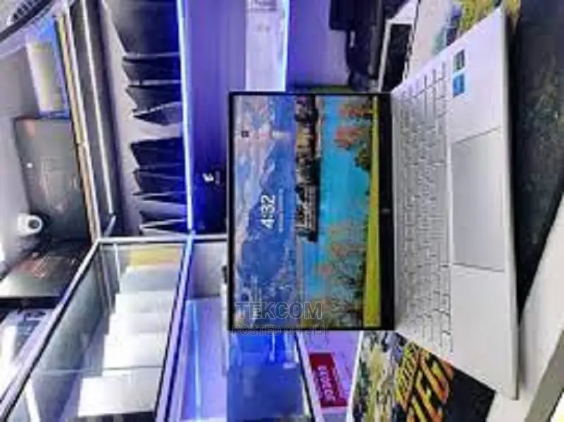 New Laptop HP Envy 14 16GB Intel Core I7 SSD 512GB