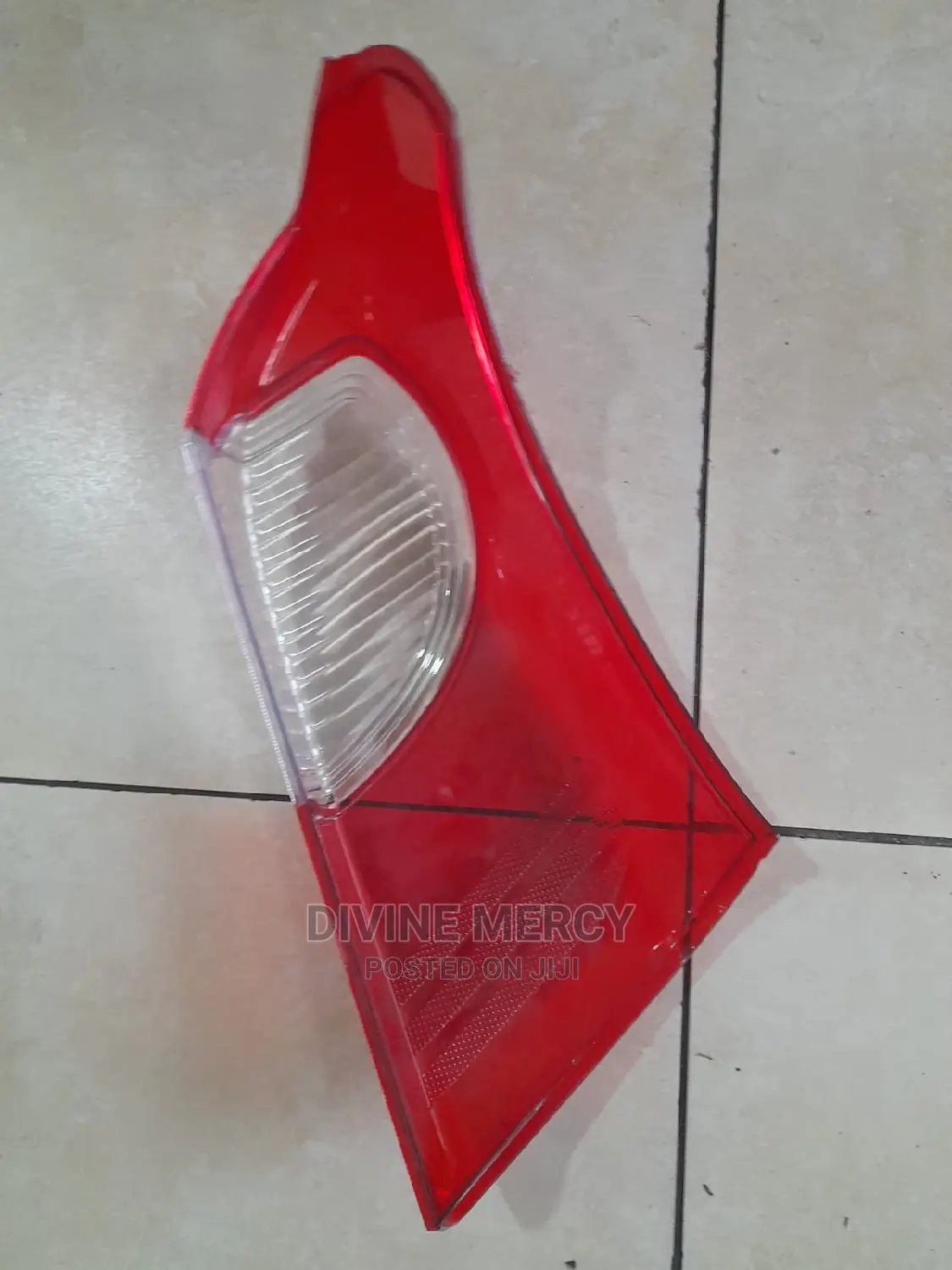 Tails Lens/Tail Light Alto