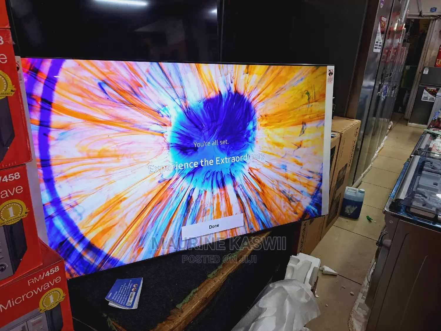 Au7000 Samsung TV 65 New