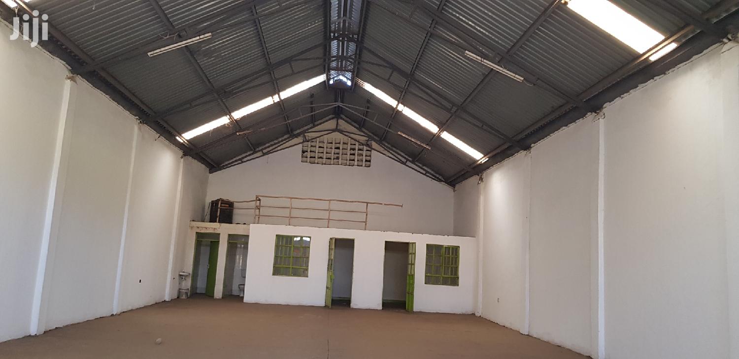 3000 Sq Feet Godown to Let Near DT Dobie