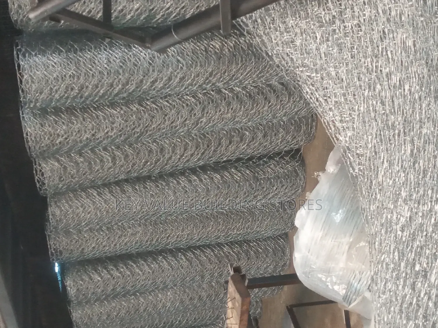 Triple Twisted Chainlink