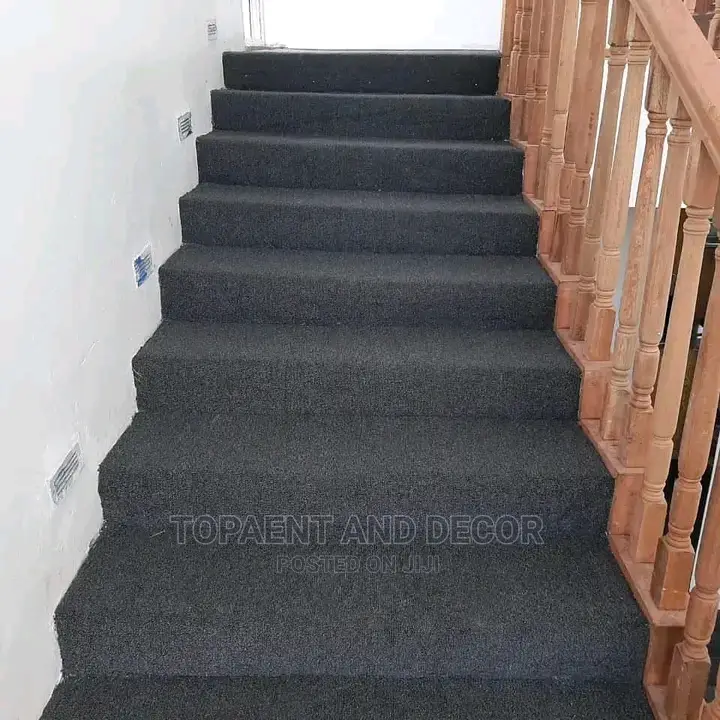 Wall to Wall Carpet