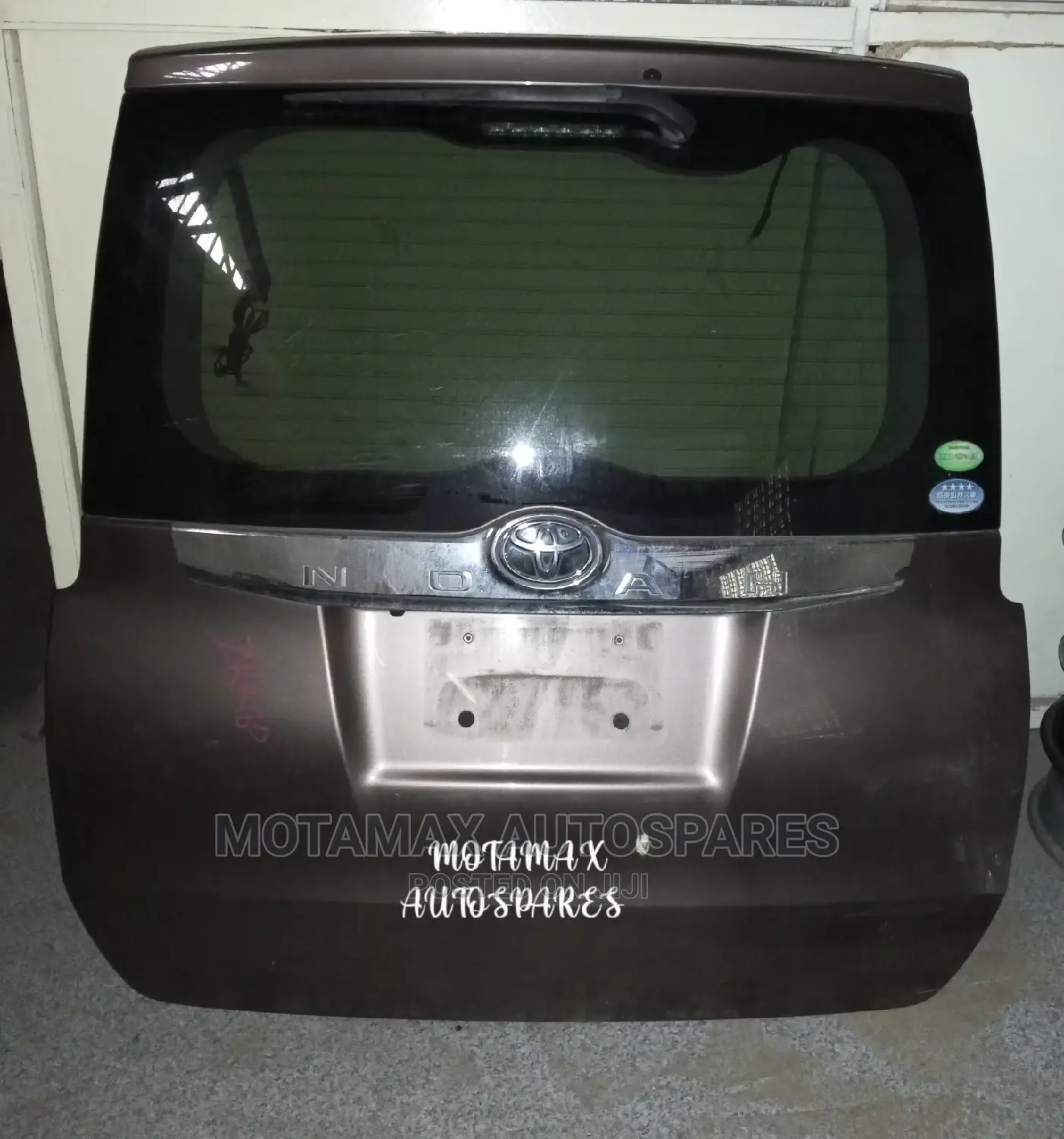 Toyota Noah New Shape ZRR80 Boot