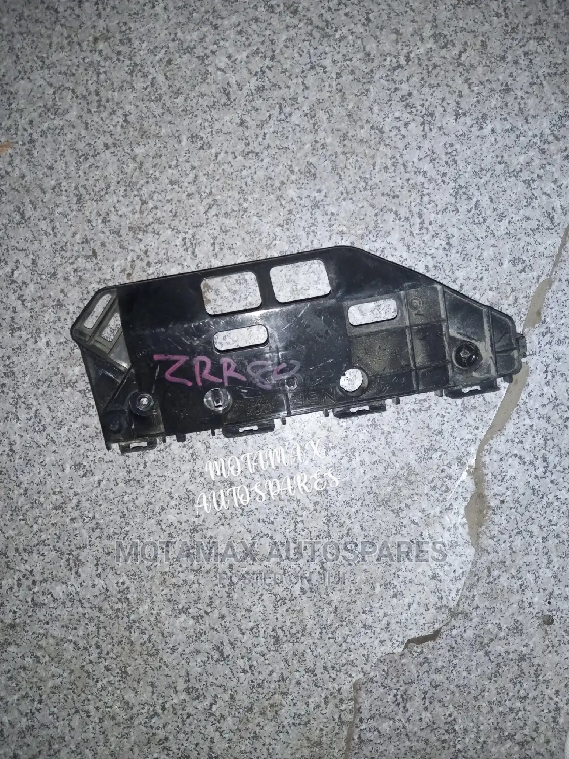 Toyota Noah New Shape Zrr80 Front Bumper Slide/Bracket