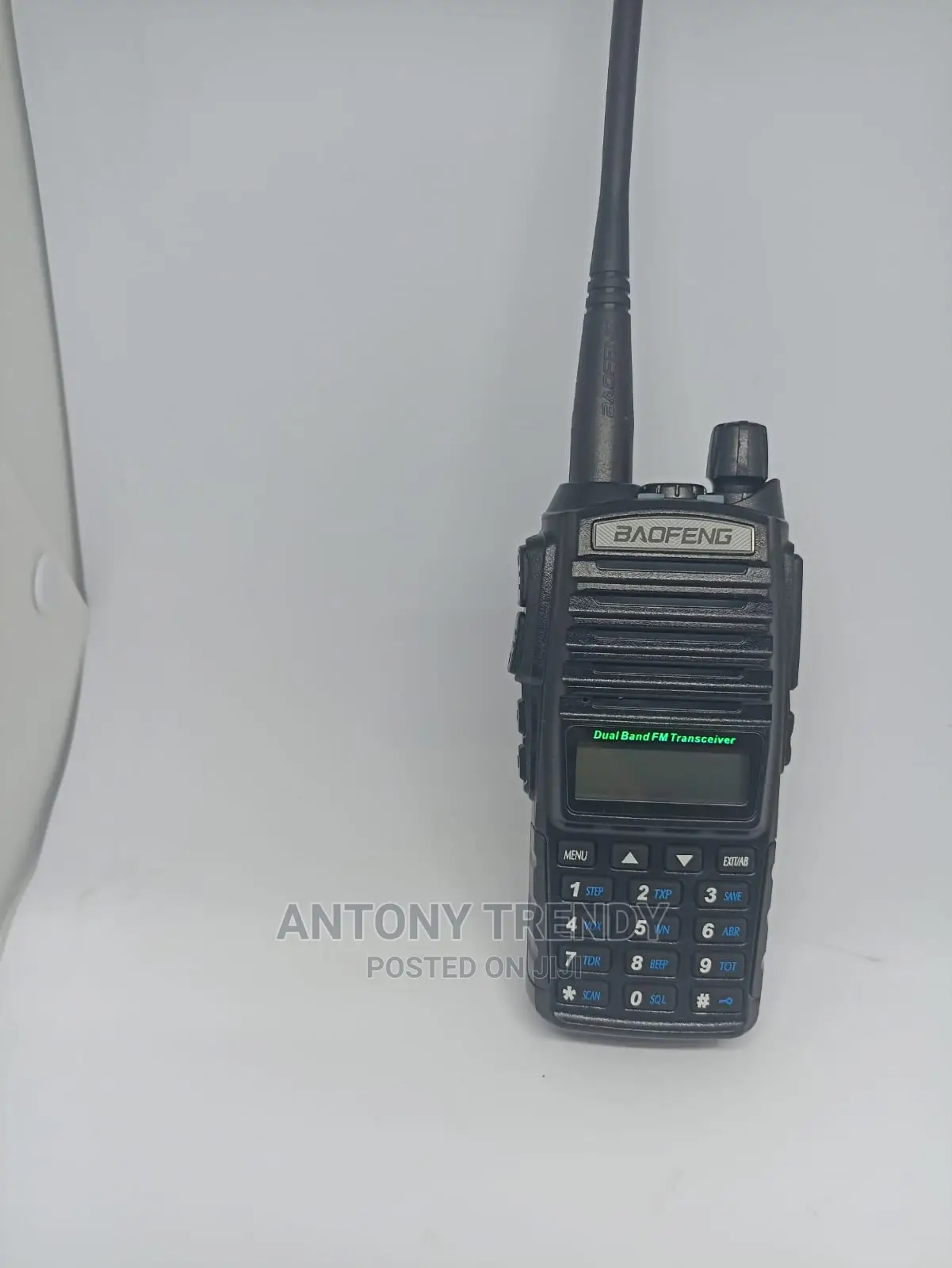 8w Baofeng Uv-82 Two Way Radio VHF Uhf