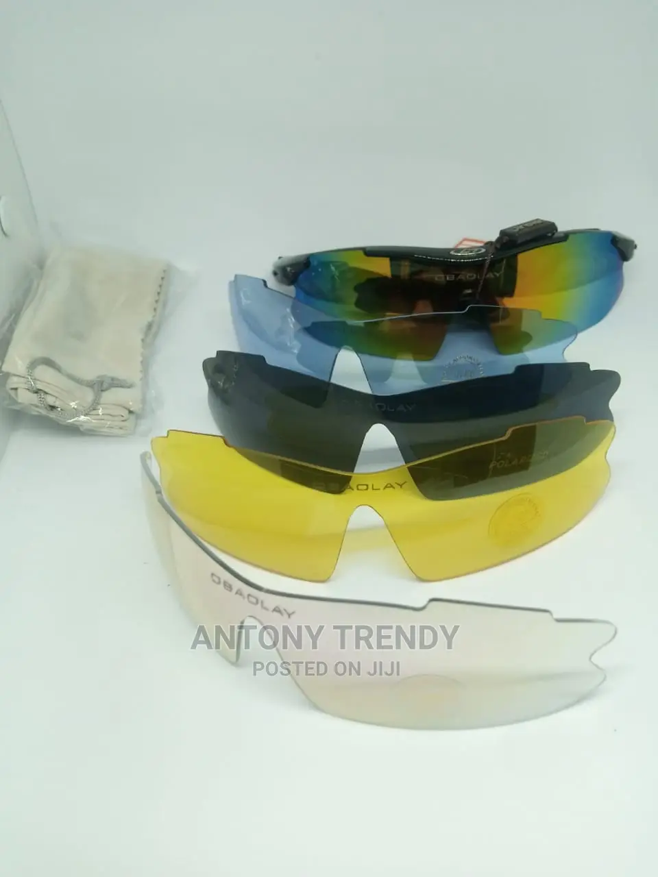 Trendy Cycling Glasses With 5 Interchangeable Lenses