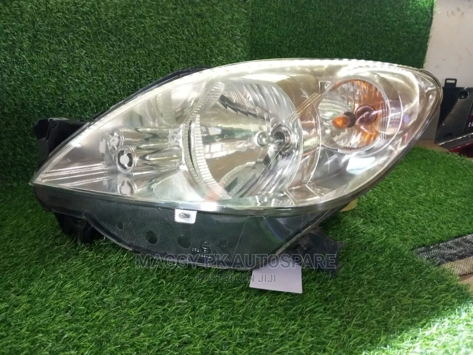 Mazda Demio Headlight 2005 Non Xenon