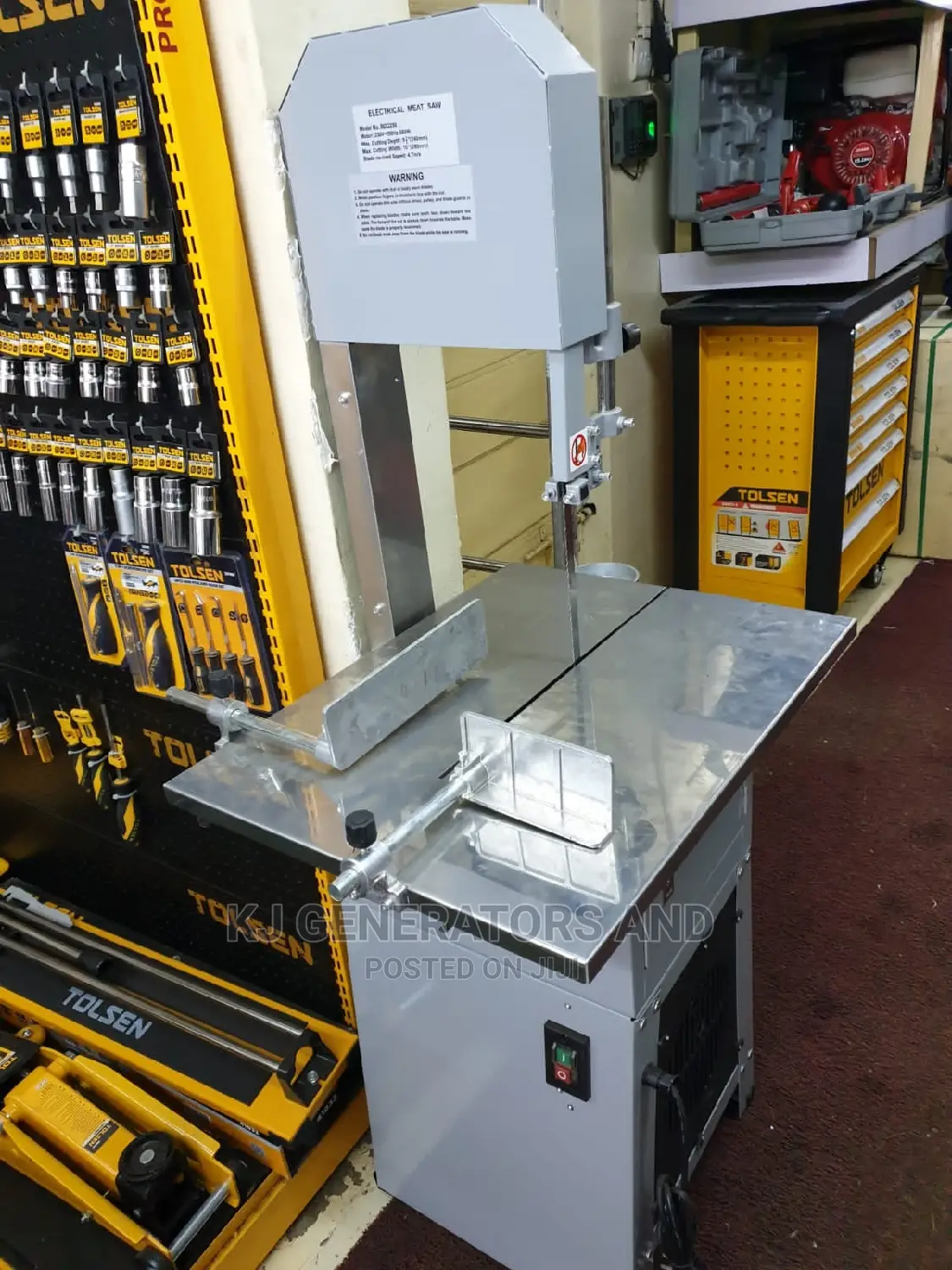 Borne Saw Cutting Machine