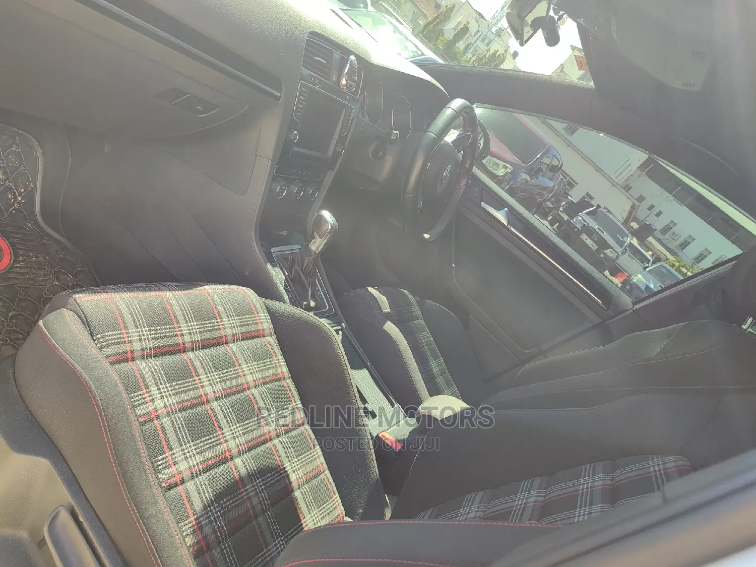 Volkswagen Golf GTI 2016 Pearl