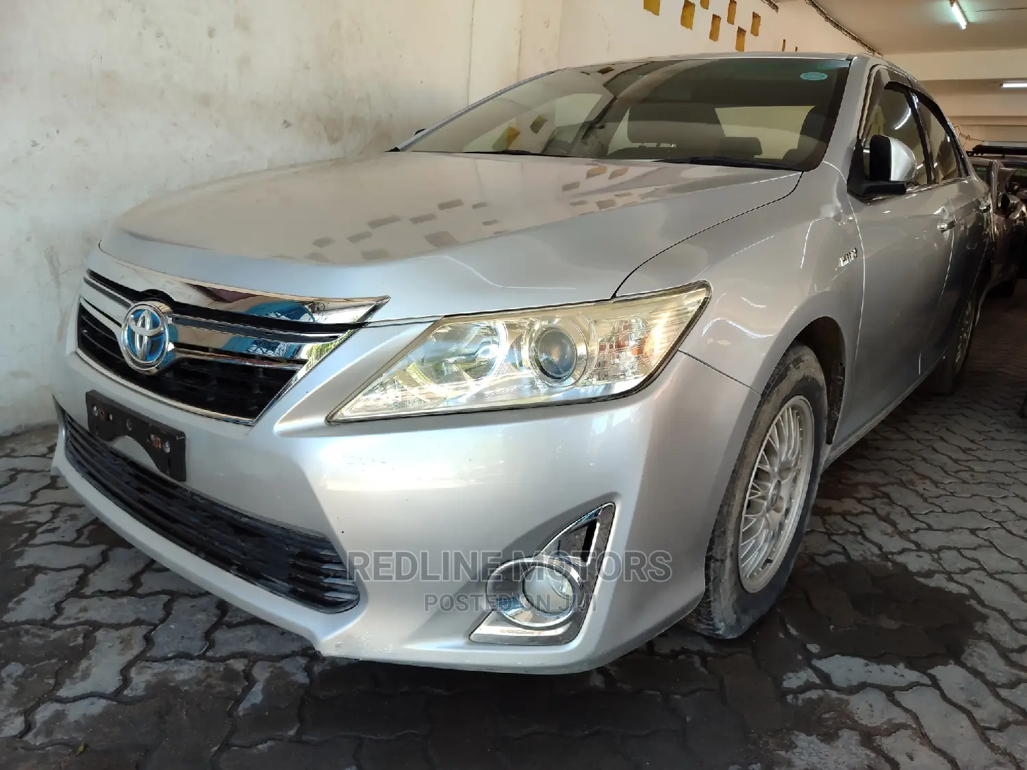 Toyota Camry 2016 Silver