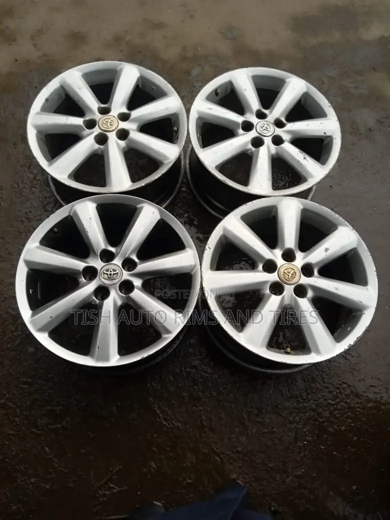 Size 18 Inch Rims for Toyota Crown, Mark X