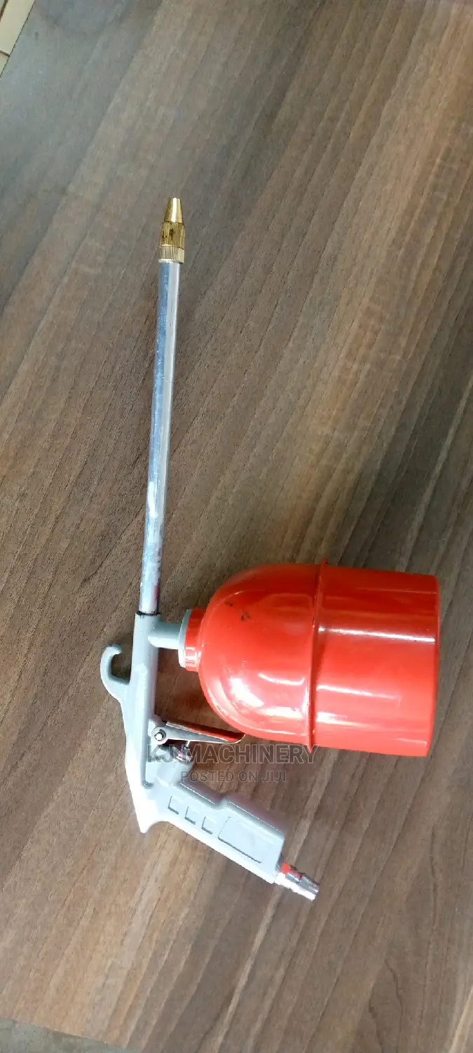 Red Pot Spray Gun