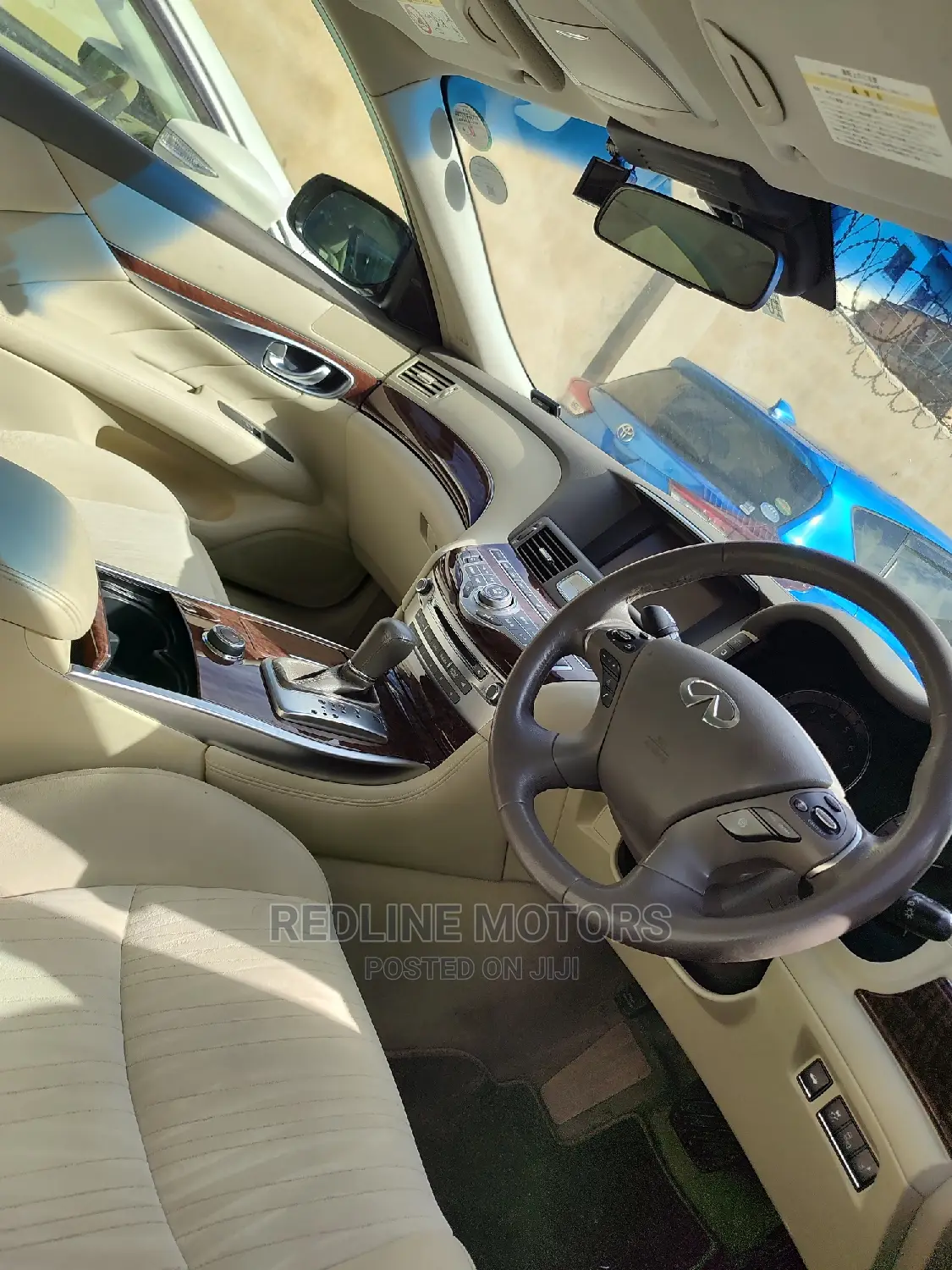 Nissan Fuga 2016 Silver