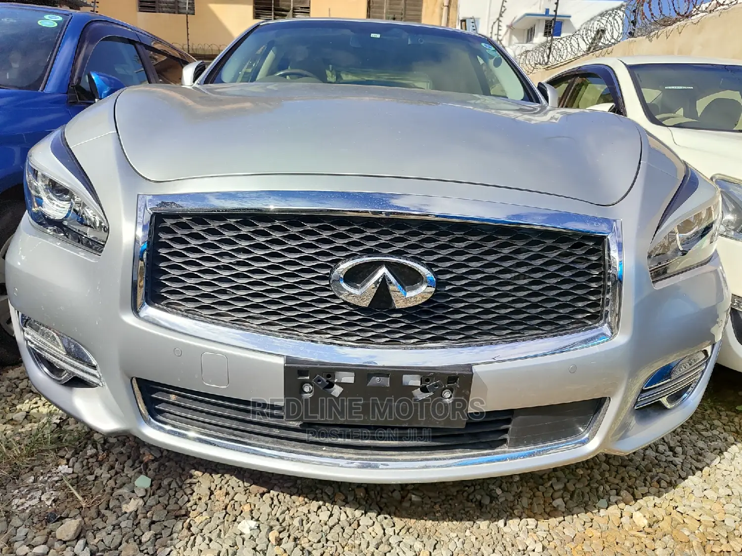 Nissan Fuga 2016 Silver