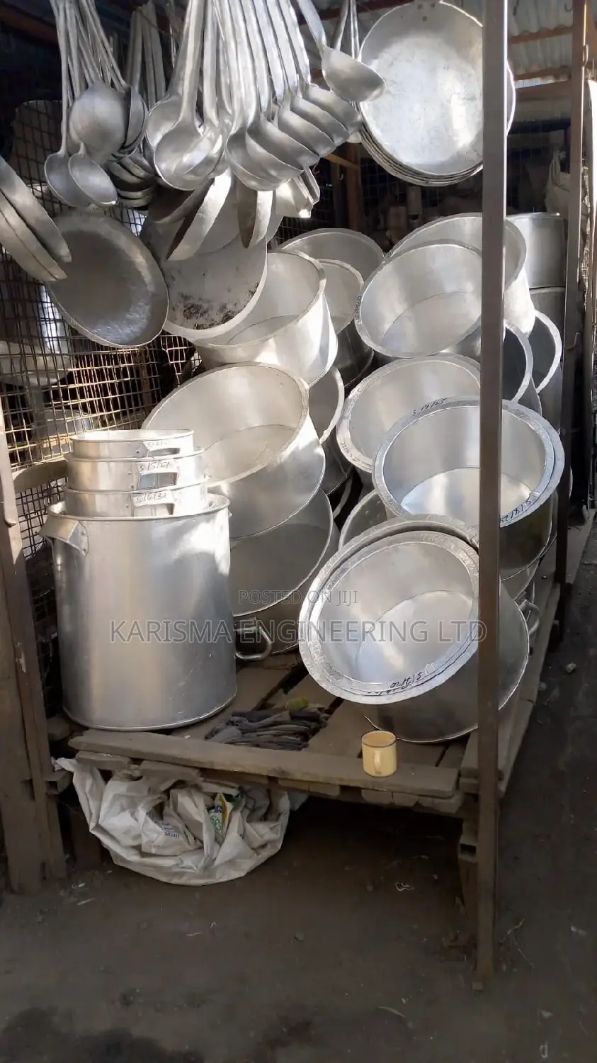 Cooking Pots Sufurias All Sizes