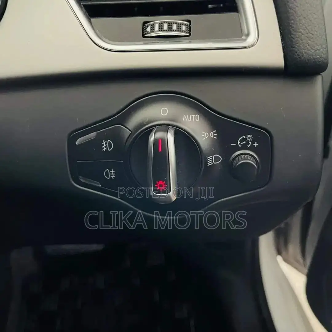 Audi A4 2.0T Premium AWD Quattro 2016 Pearl