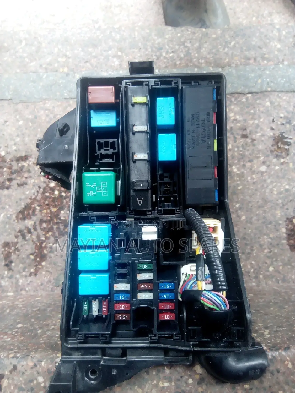 Engine Fusebox for Toyota Mark X