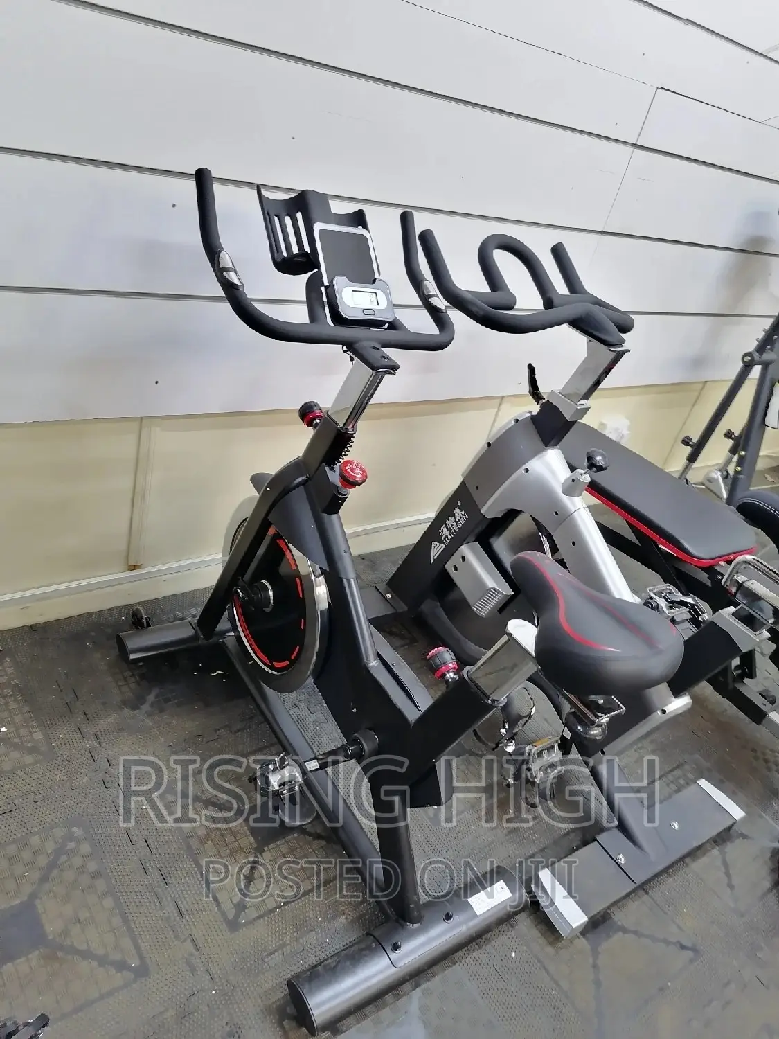 Heavy-Duty Commercial Spinning Bikes.