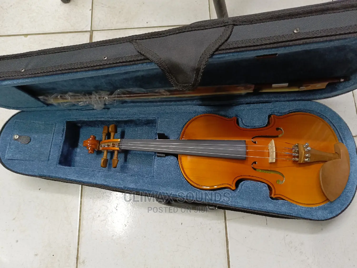 4/4 Maple Leaf Violin