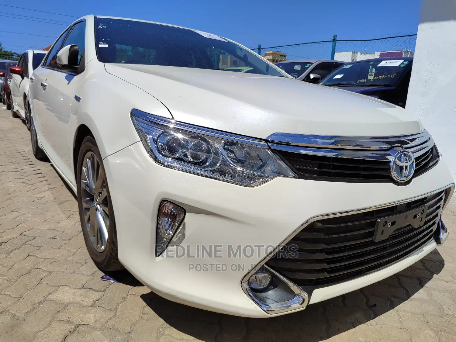 Toyota Camry 2016 White