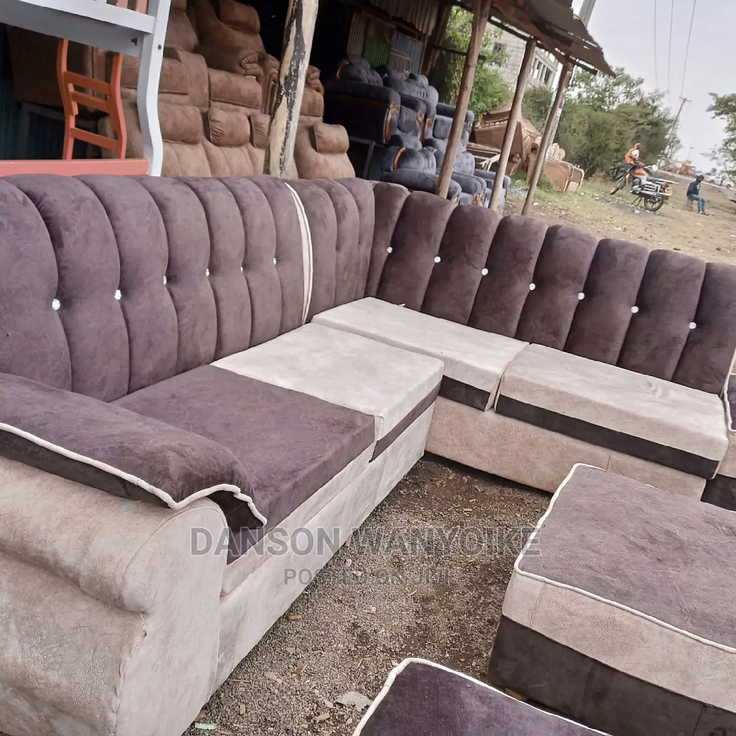 Conner El Sofa on Sale