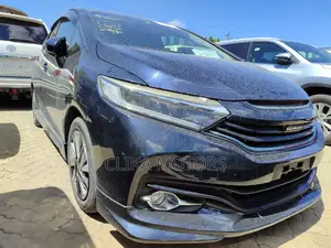 2016 Honda Odyssey Blue Minivan - Quality Transportation