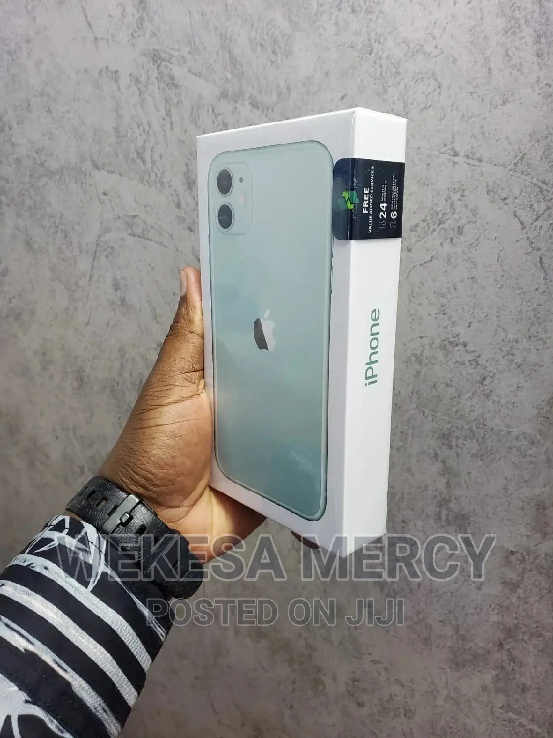 New Apple iPhone 11 128 GB Black