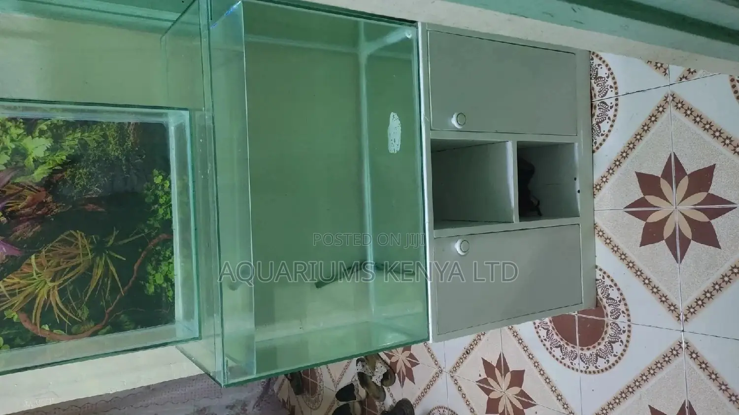 Clean Clear and Fine Finished Aquarium