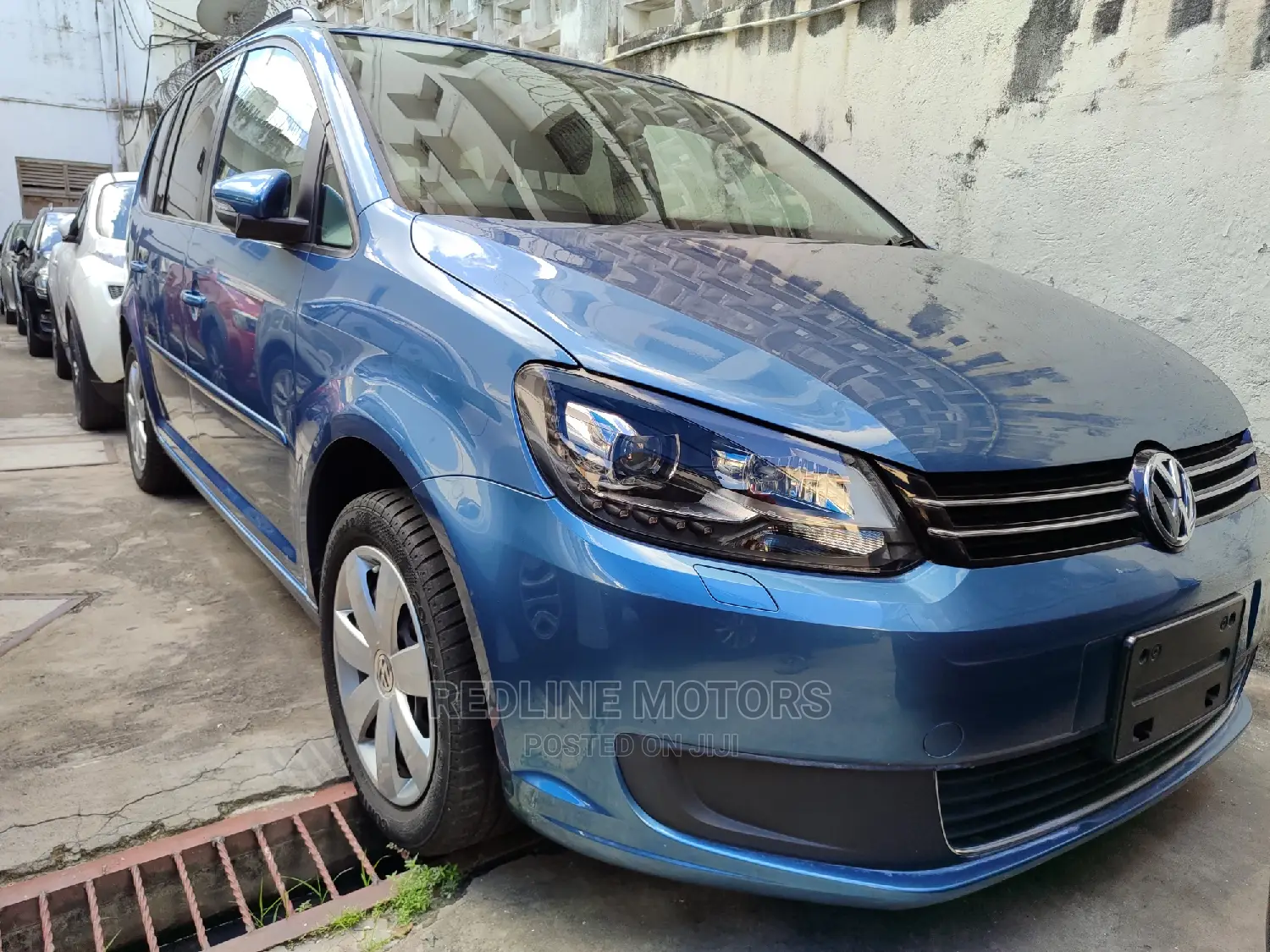 Volkswagen Touran 2016 Blue