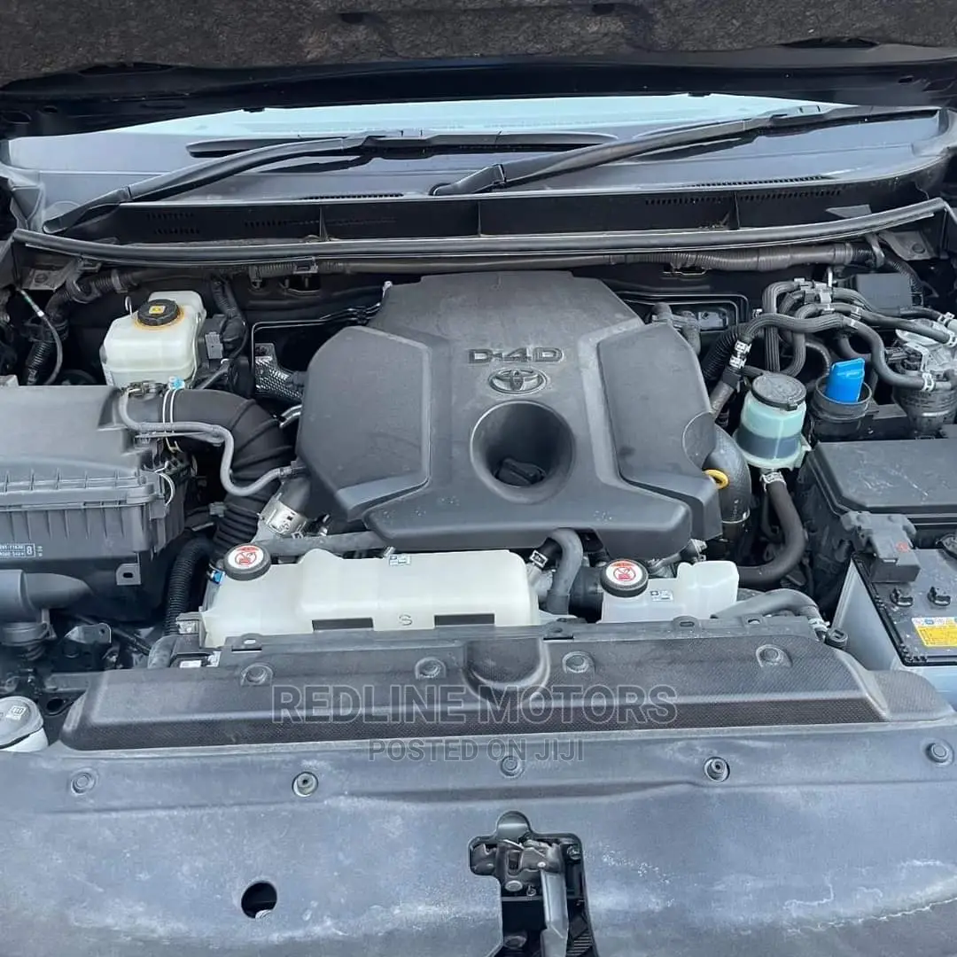 Toyota Land Cruiser Prado 2.8 2019 Black