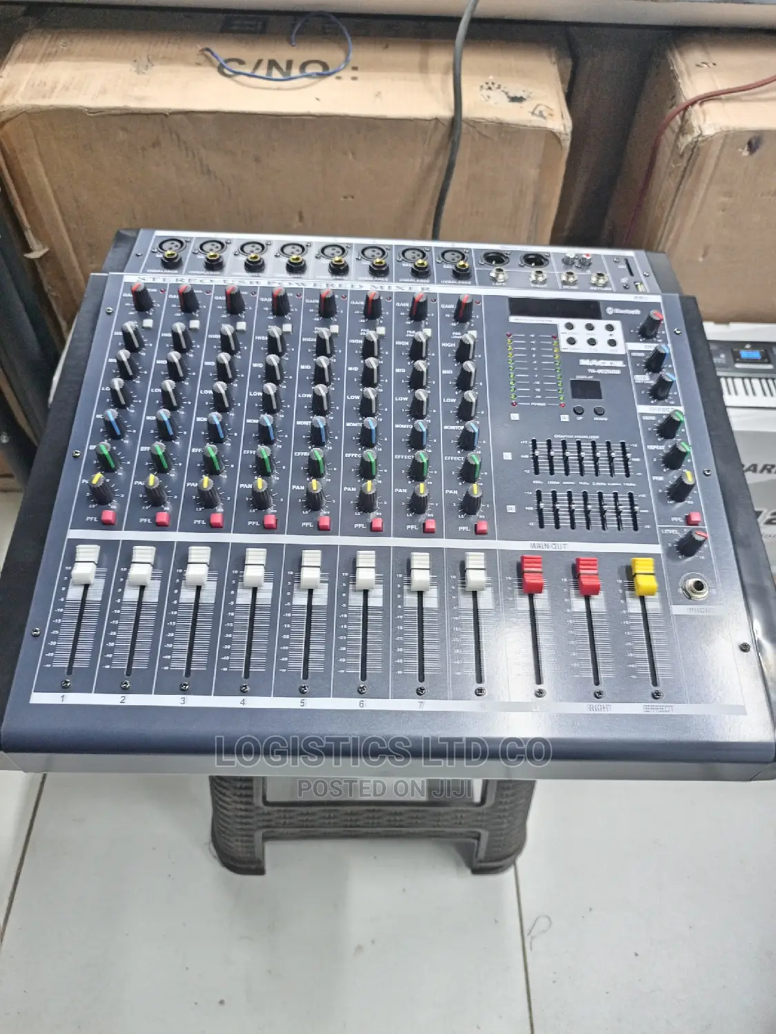 Mackie 8channel Powered Mixer
