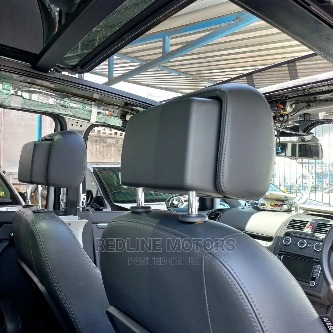 Volkswagen Touran 2016 Silver