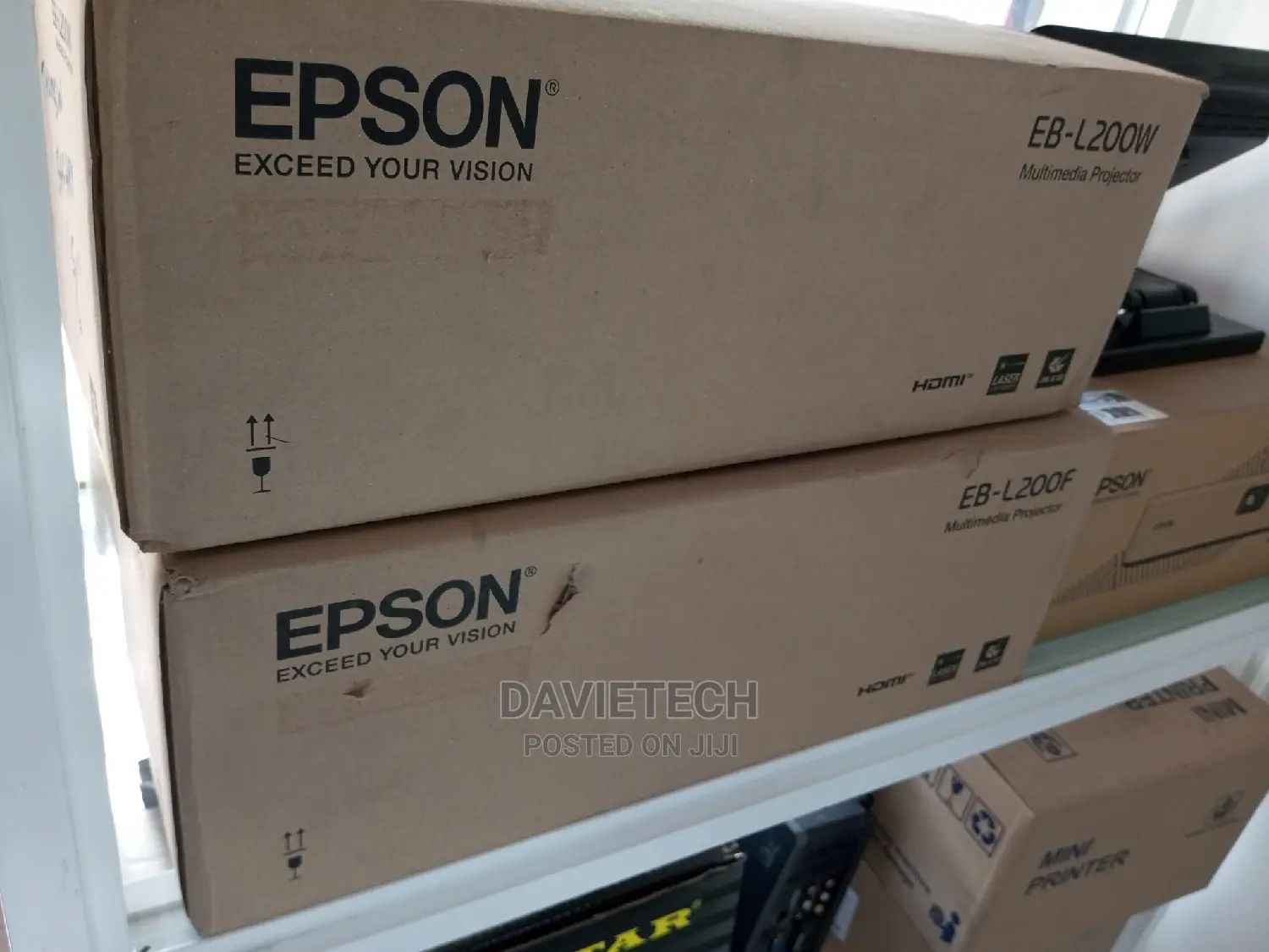 EPSON L200F Laser Projectors