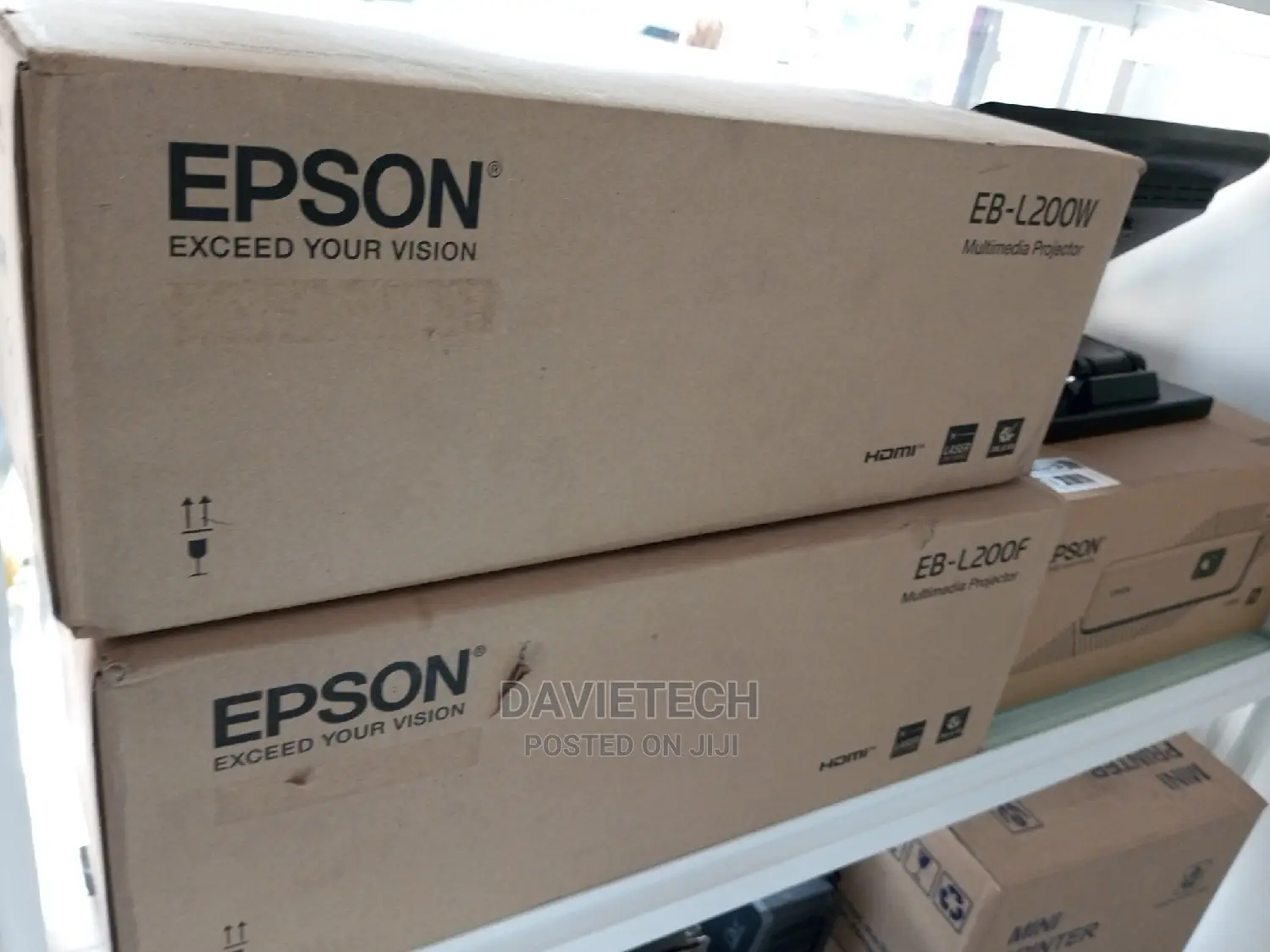 EPSON L200F Laser Projectors