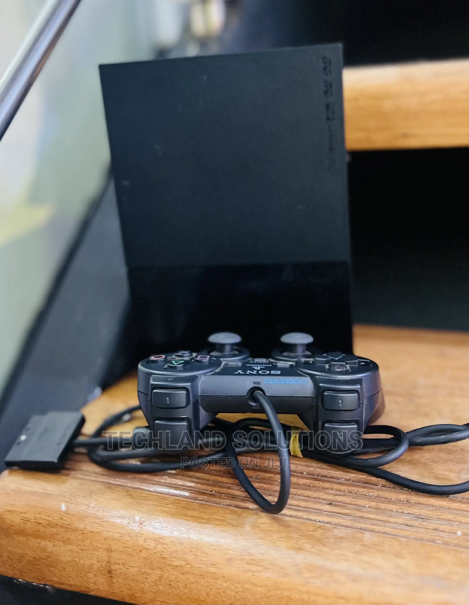 CHIPPED PLAYSTATION 2 (10games)