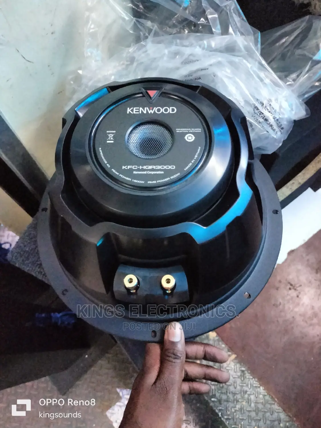 HQR Kenwood. 1500watts .