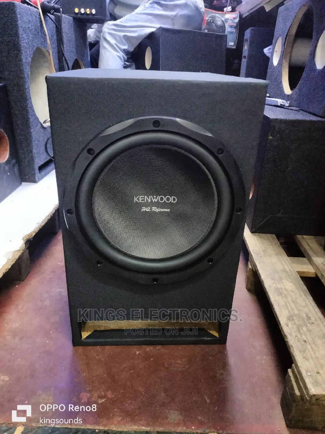 HQR Kenwood. 1500watts .