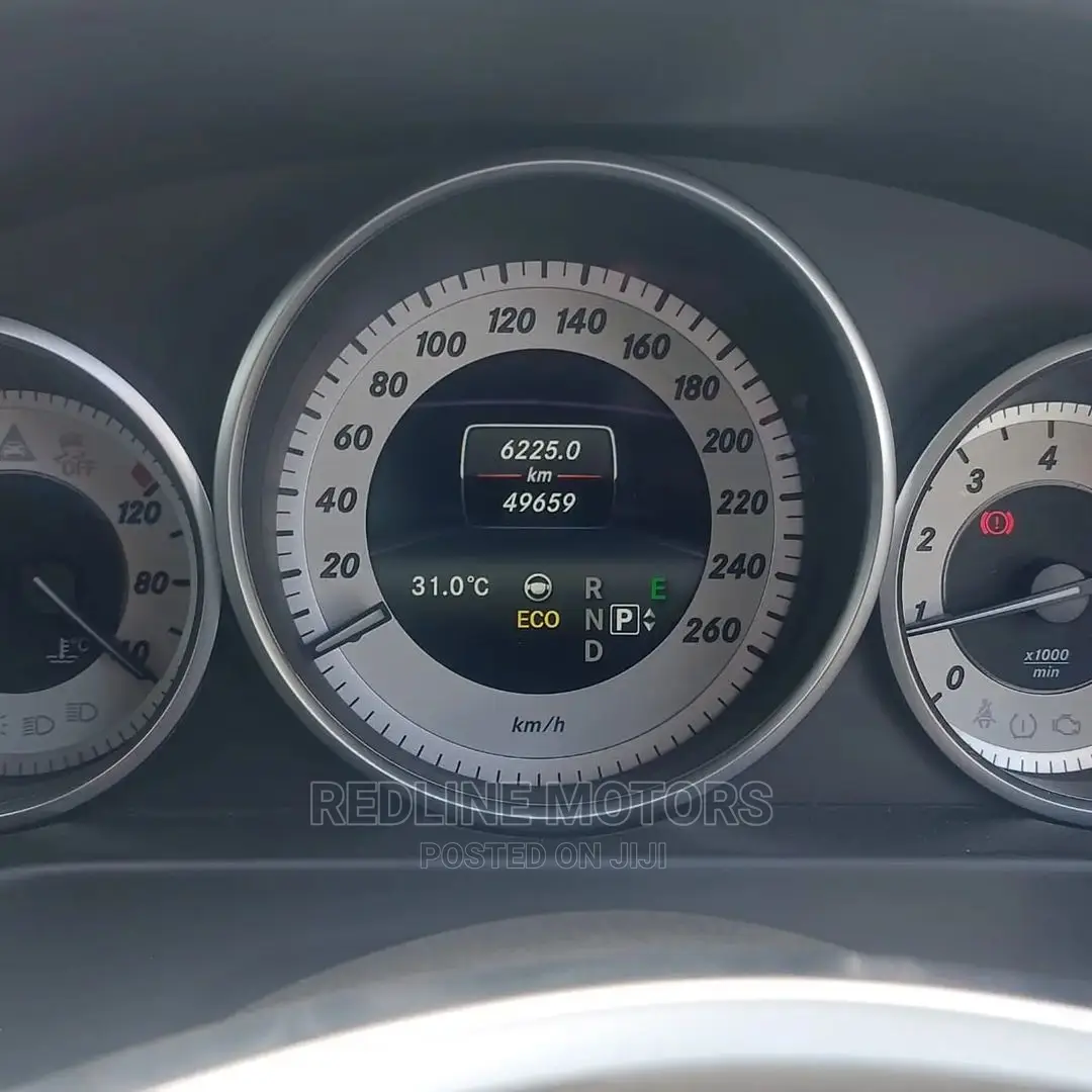 Mercedes-Benz E250 2016 Pearl