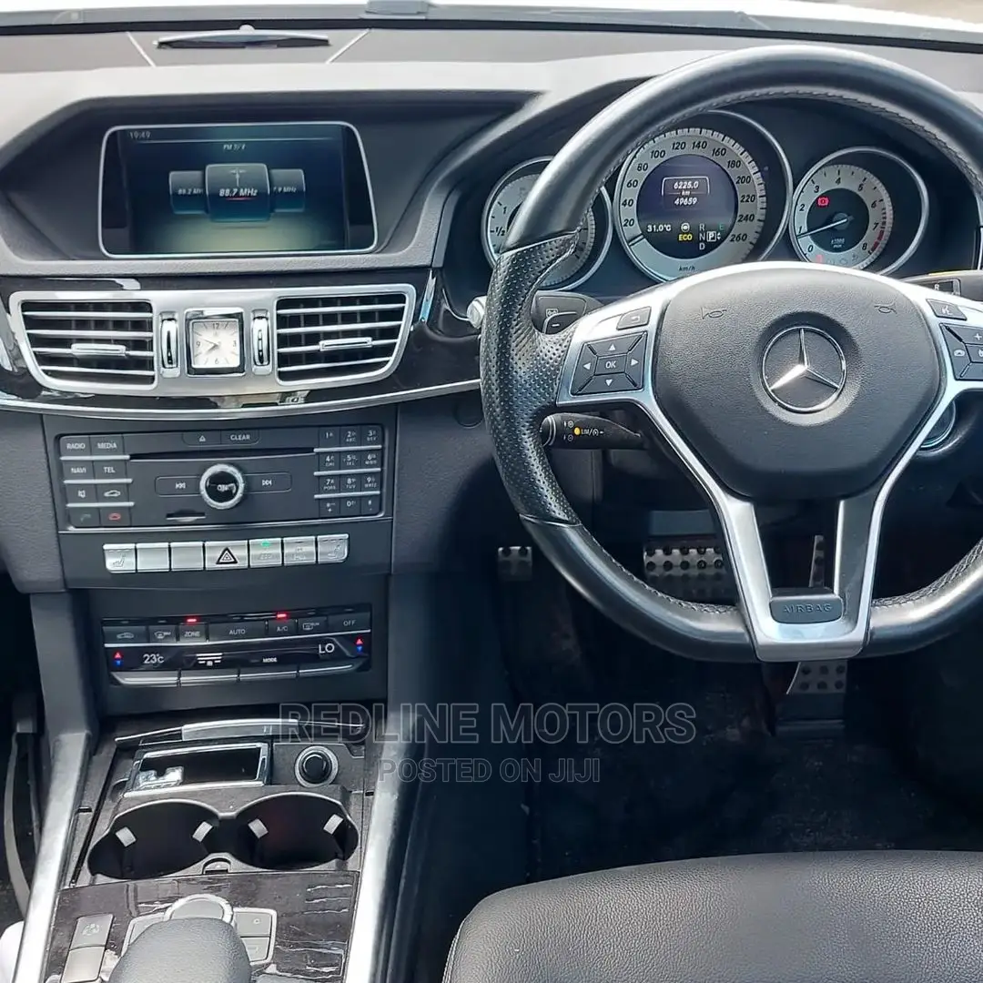 Mercedes-Benz E250 2016 Pearl